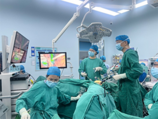 医企共探术中输尿管；；；；；；ば录苹